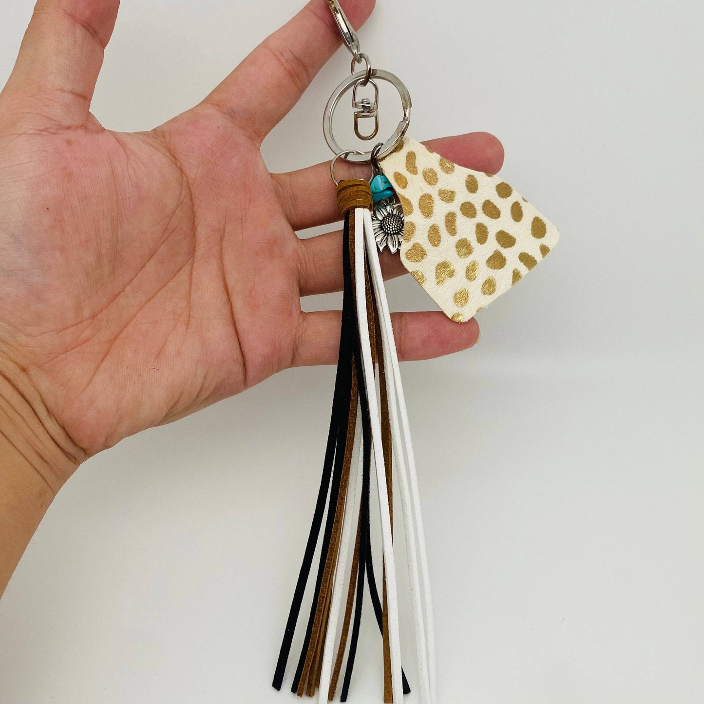 Western Style Geometric Cowhide Keychain: 4